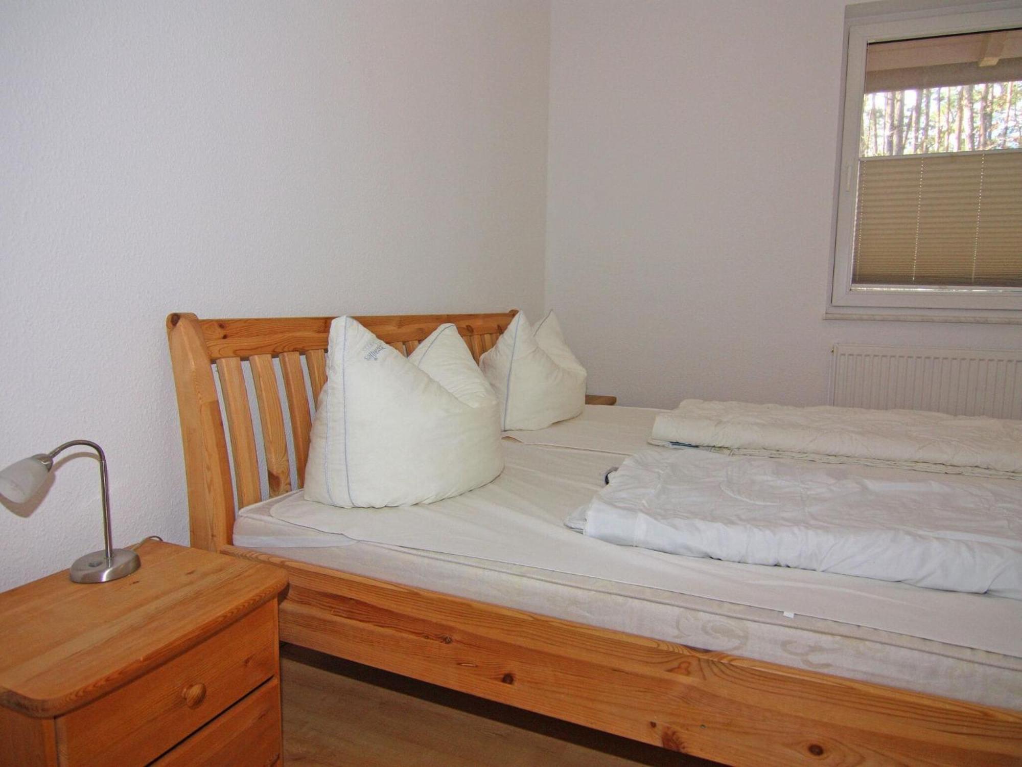 Inviting Holiday Home With Garden Trassenheide Bagian luar foto