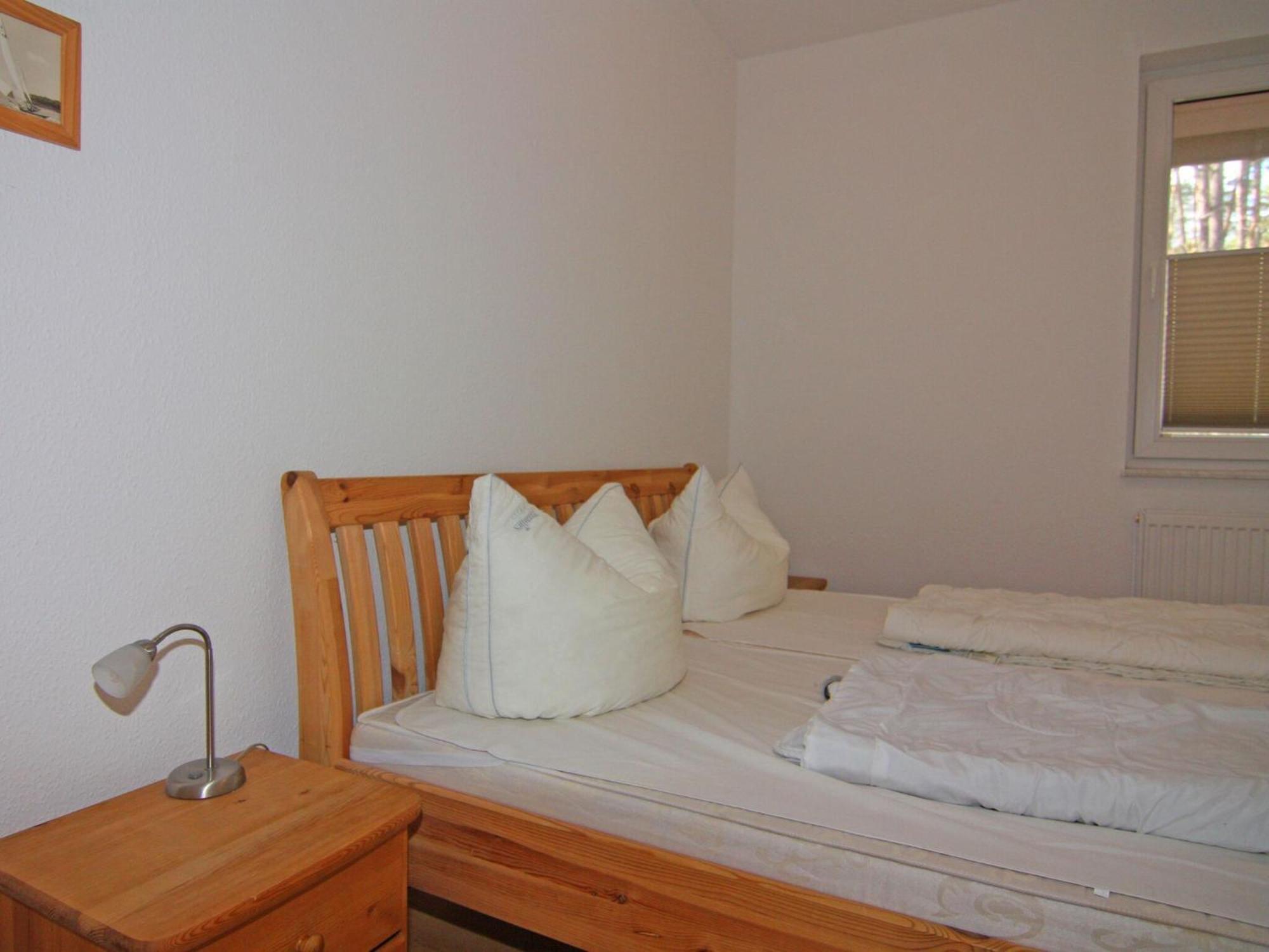 Inviting Holiday Home With Garden Trassenheide Bagian luar foto